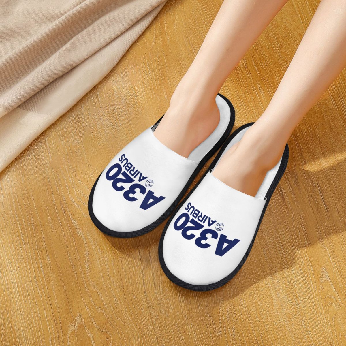 Custom Airbus A320 Logo Slippe - Women Shoes Logo ulasan dan harga
